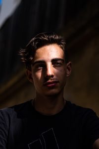bad lighting profile photo